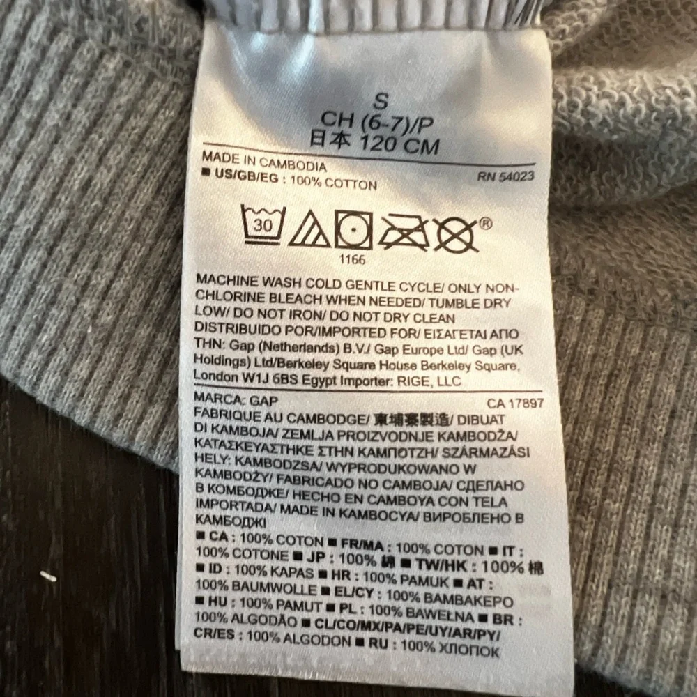 Gap Girls Hooded Sweatshirt and Grey Joggers Size Small Pink